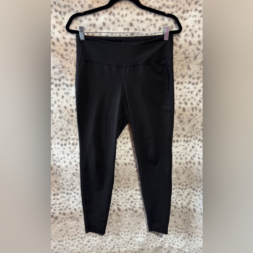 Womens Old Navy Hustle Hard Leggings